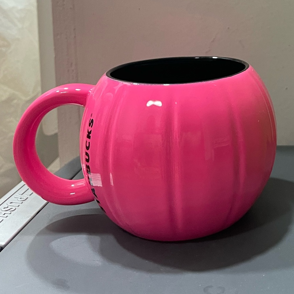 Starbucks Pink Pumpkin Ceramic Mug Brand new with tags never used